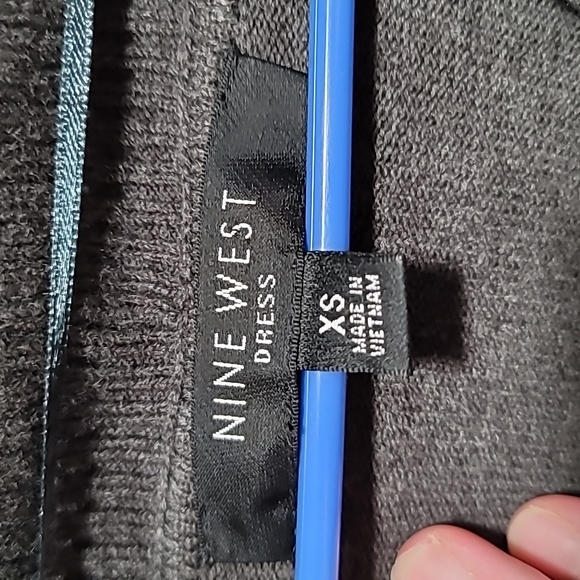 XS NINE WEST KNIT DRESS - Picture 4 of 7